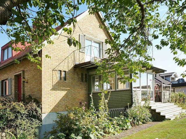 هوليداي هوم إن فالك ينبيرج