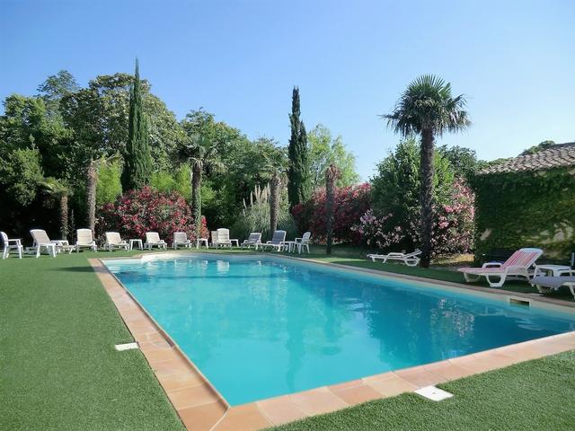 ذي أوريجينالز سيتي، هوتل دو بارك، أفينيون إيست