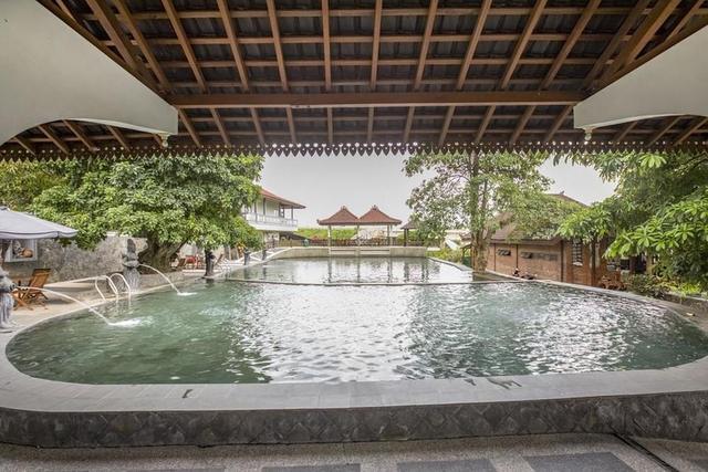 ريد دورز بلس آت بوروودادي