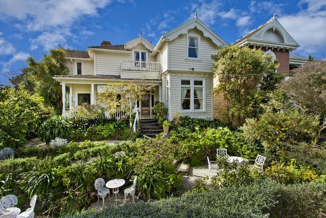 بيس آند بلنتي إن