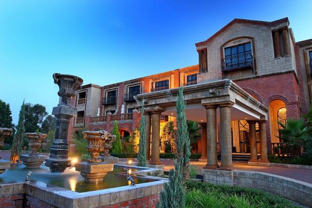 فيلمور هوتل آند سبا