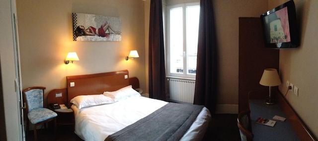 أوتل ديه بوربون