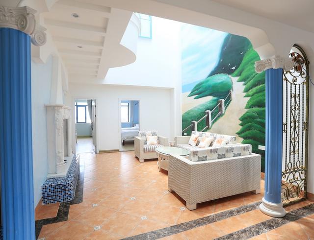 ذا يارد جيست هاوس