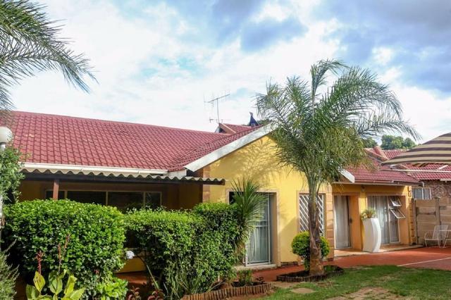 ليكاوي جيست هاوس