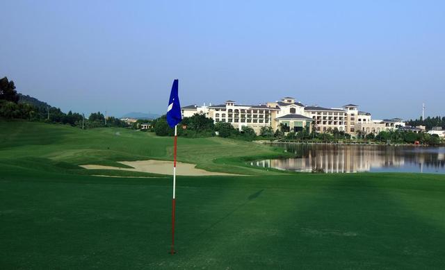 كانتري جاردن هوليداي أيلاندز هوتل