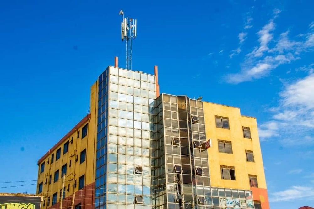 إيربورت هوتل كامبالا - إنتيبي