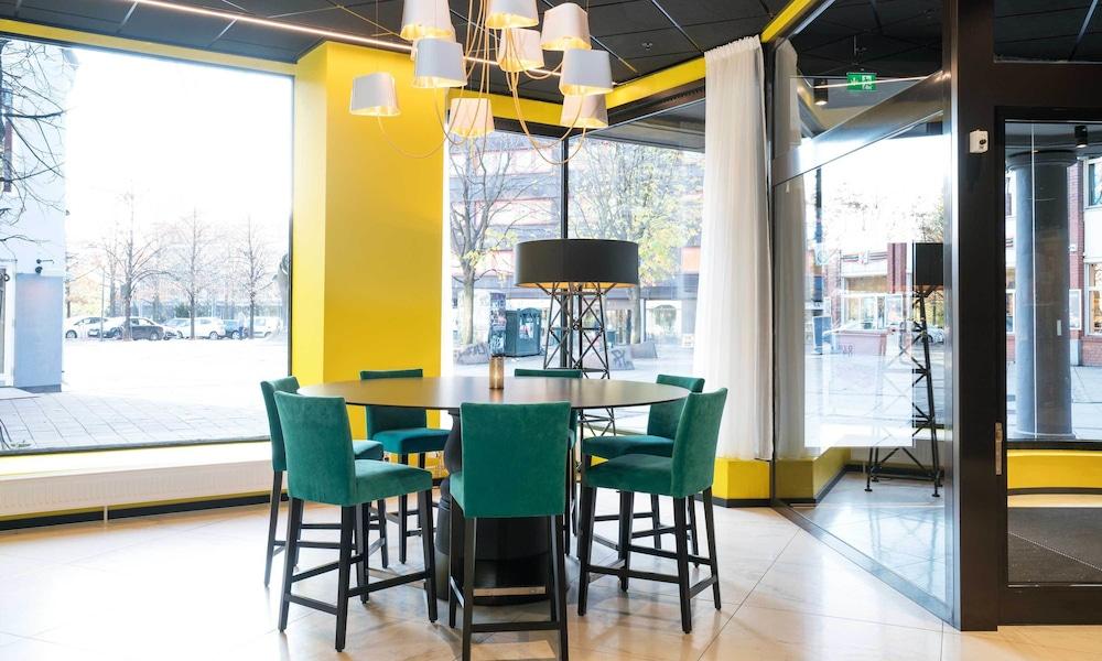 ثون هوتل سبيكترم