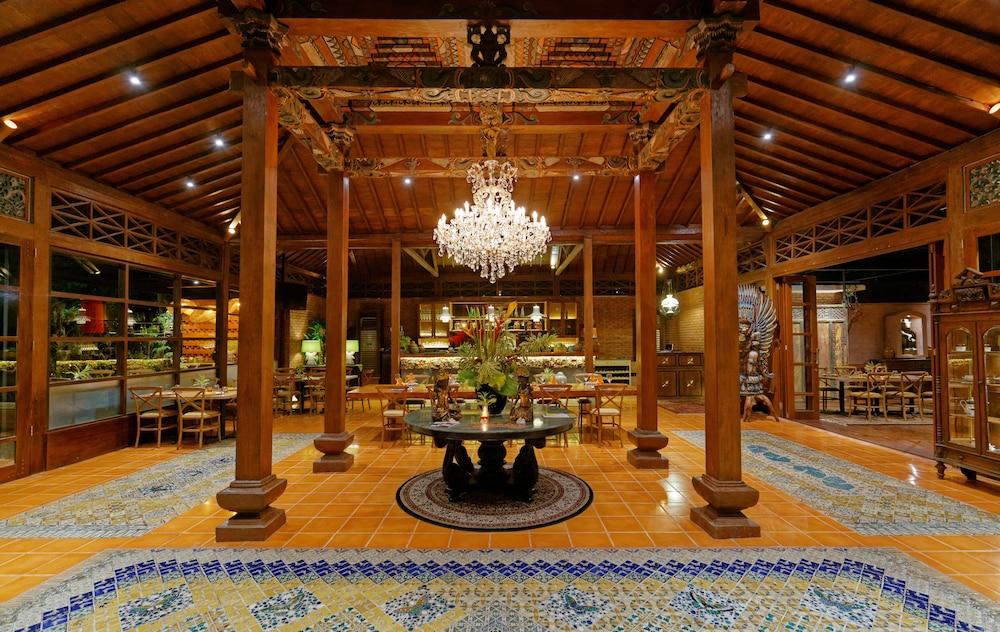 فيّا كانغو باي بلاتاران