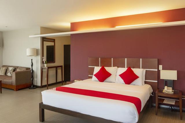 أو واي أو 550 إيست فيو هوتل