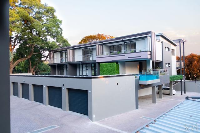 هايد بارك إكزيكيوتيف