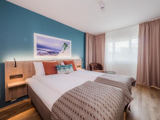 نورفيور هوتل