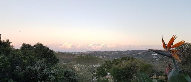 أون ذا ساميت لودج آند كونفرانس فينيو