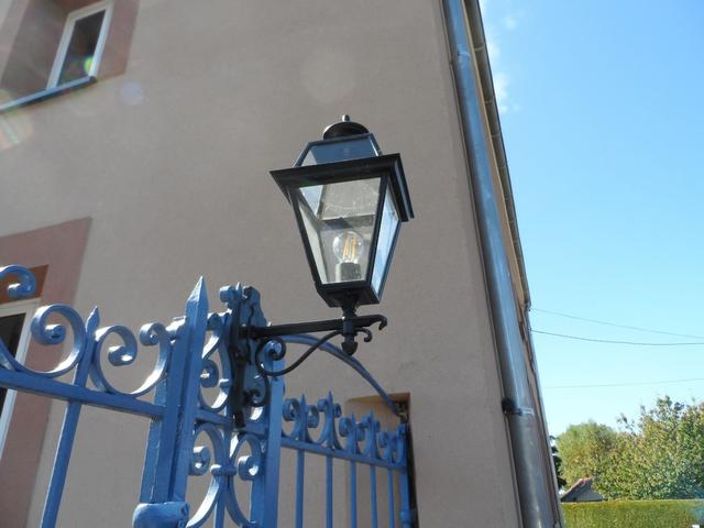 ميزون كوريال