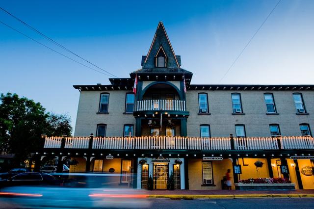 ذا جانانوك إن