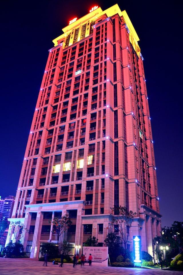 زو أن إنترناشونال هوتل