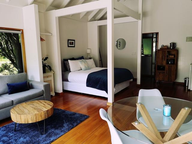 ذا ووترليلي جاردنز