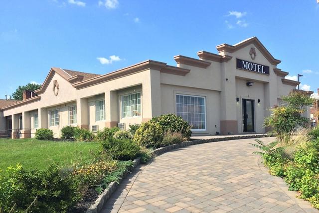 نايتس إن كلايمونت ويلمنجتون