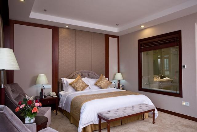 جينلينج سيتي فيو هوتل تشنجيانج