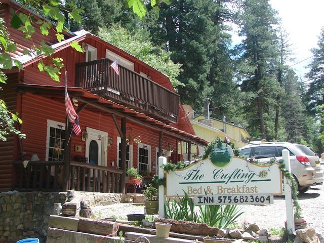 ذا كروفتينج بد آند بريكفاست