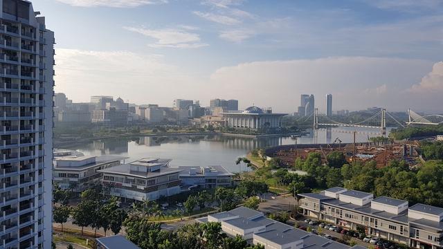 آير آت 8 بوتراجيا جيست هاوس