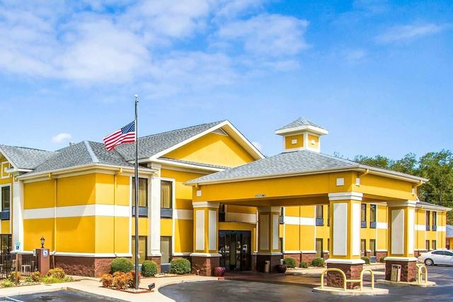 كواليتي إن أليكزاندر سيتي