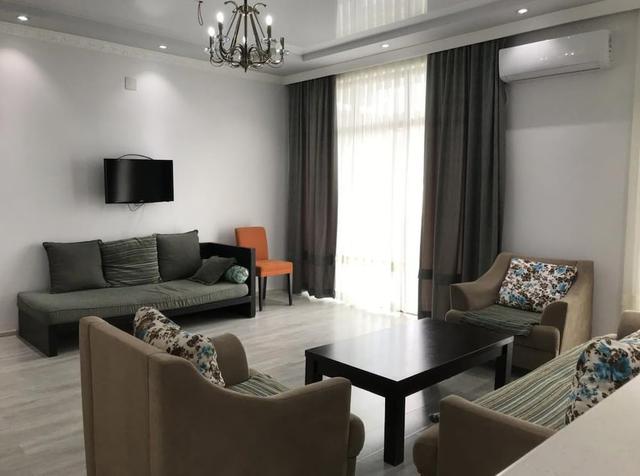 جيست هاوس داتا