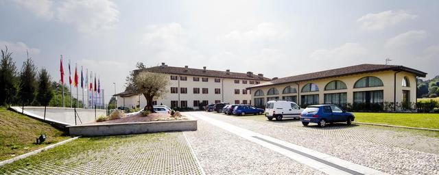 Hotel Cascina Canova