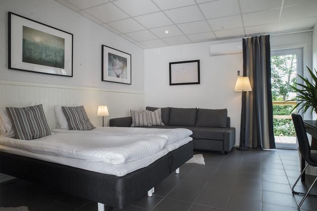 هوتل إنسينس