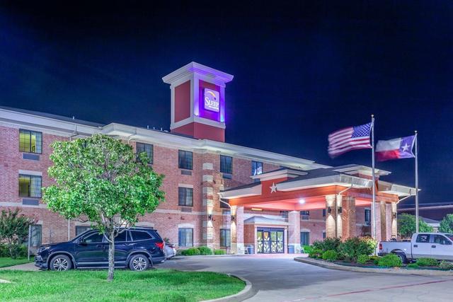 سليب إن آند سويتس هيويت - ساوث واكو