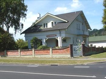 سيرف سيتي لودج