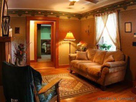 The Anniversary House Bed & Breakfast