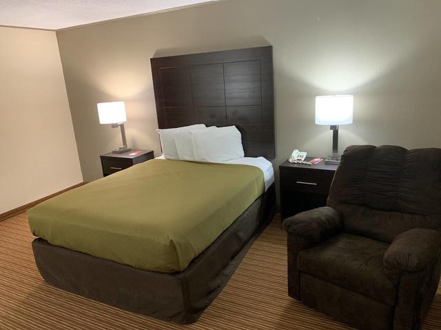 سور ستاي باي بست ويسترن ماسينا