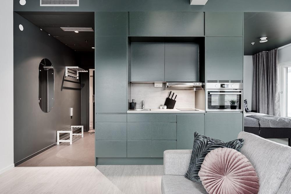 فورينوم أبارت هوتل أرلاندا