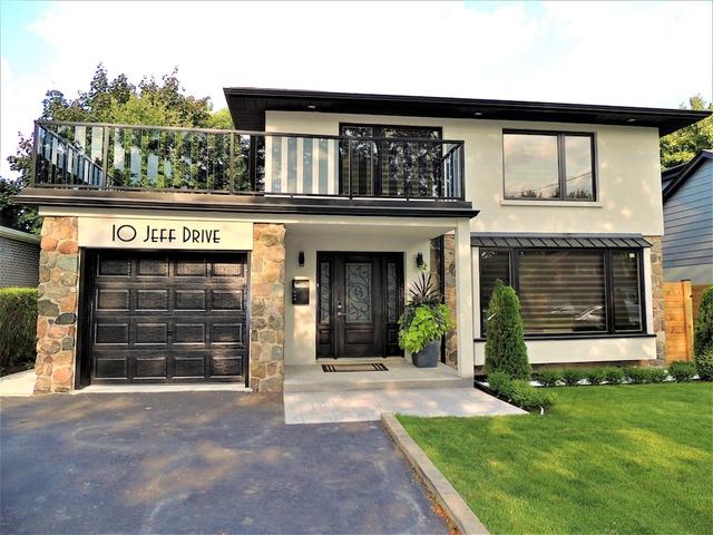 آي ريزيدنس إن تورونتو - فاكيشن هوم