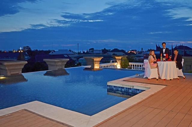 ذا أكسانا هوتل