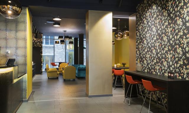 ثون هوتل نيذاروس