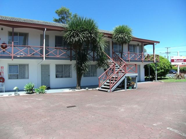 برجندي روز موتل