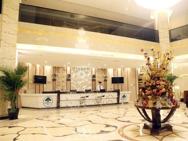 جرين تري إن جيانغسو تشنجيانغ دانيانغ إيست جايت دانجينغ رود تشنسينغ رود هوتل