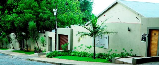 سفنث ستريت جست هاوس