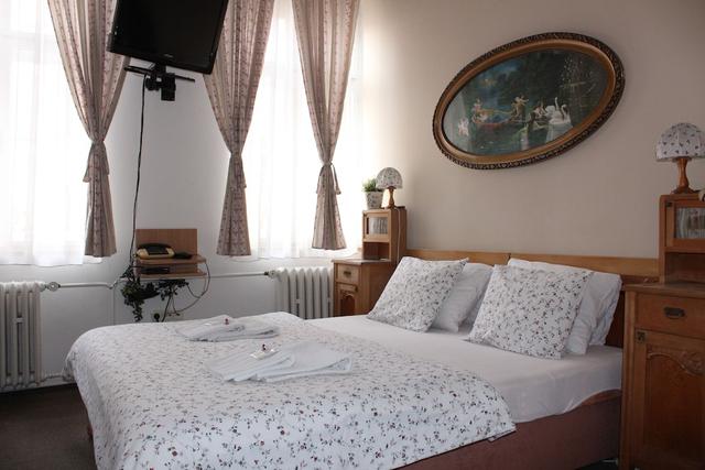 هوتل إكسيلينت