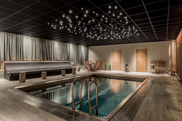 بلومنهوف هوتل