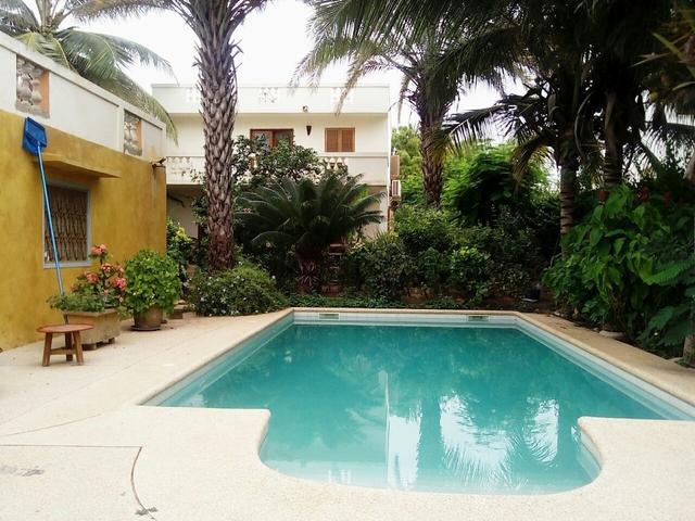 لا بوجين فيلا