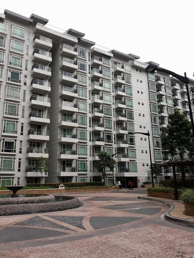 كوندو 101 نيوبورت بوليفارد