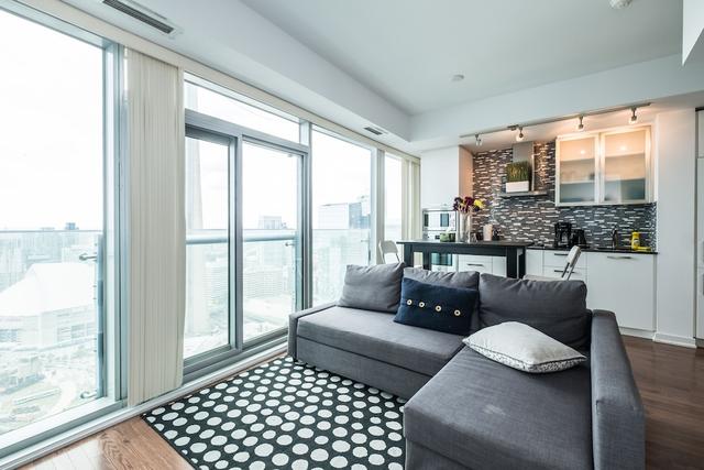 يورك ستريت كوندو تاور 2