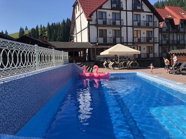 فيلا نيكوليتا