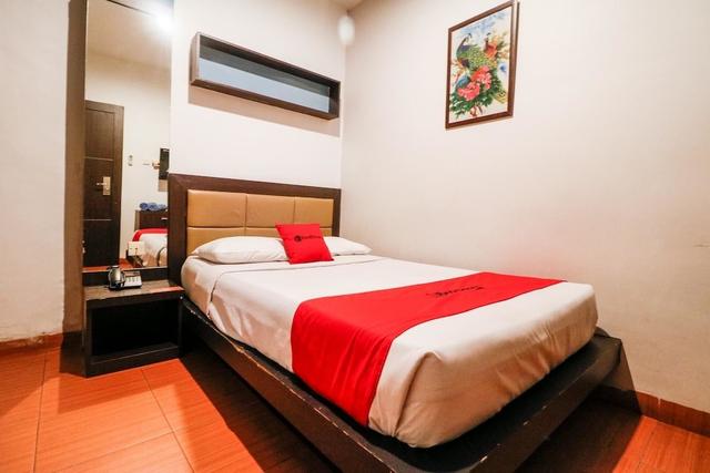 ريد دورز بلس نير باسار ويساتا