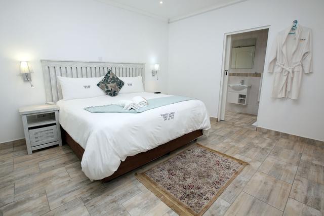 بليسد كورنر جيست هاوس