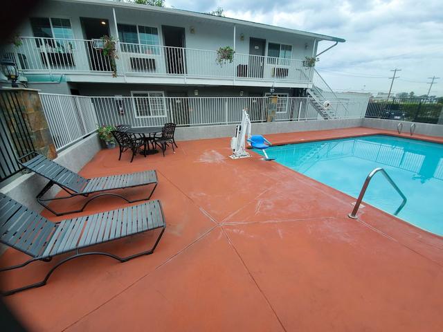 ستوديو 6 ناشونال سيتي، كاليفورنيا - نافال بايز سان دييجو