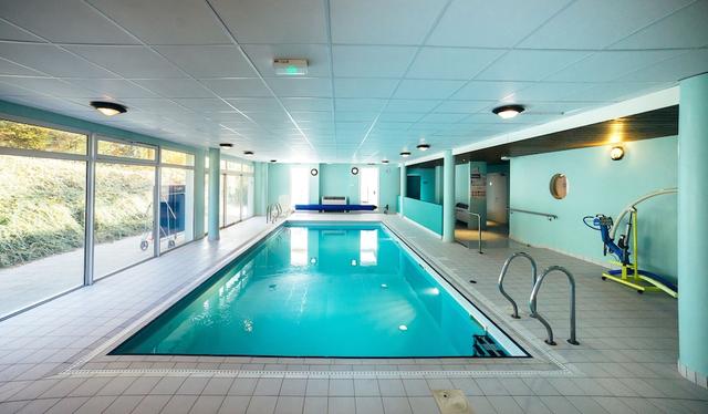 ريزيدنس لو رويال جولف آند هورس