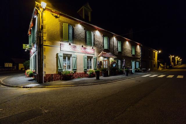 لا بون أوبيرج